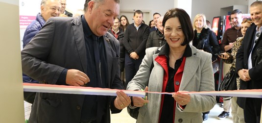 Students of the Agromediterranean Faculty will use state-of-the-art technology in the newly opened Oenology Practice Room